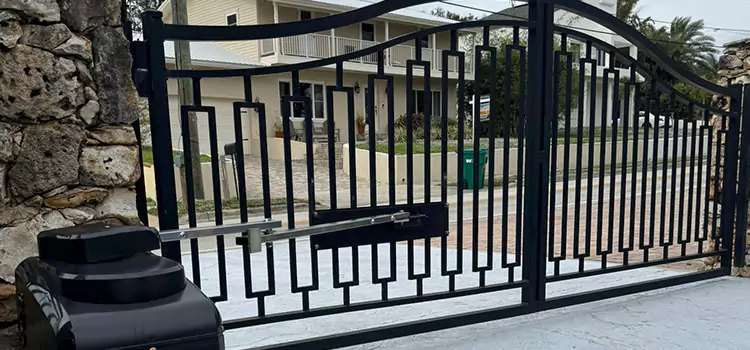 Swing Gate Opener with Keypad Utica